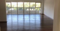 Apartamento para locação com 226 m² e 4 quartos no Jardim Europa.