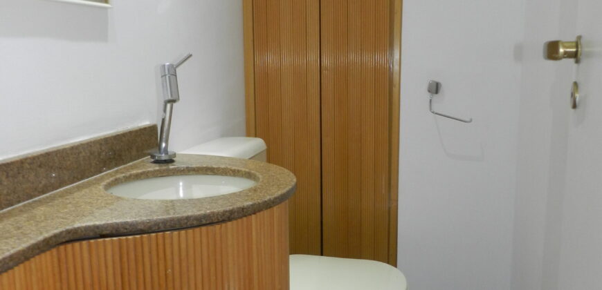 Apartamento para locação com 112 m² e 3 quartos em frente ao Parque da Água Branca.