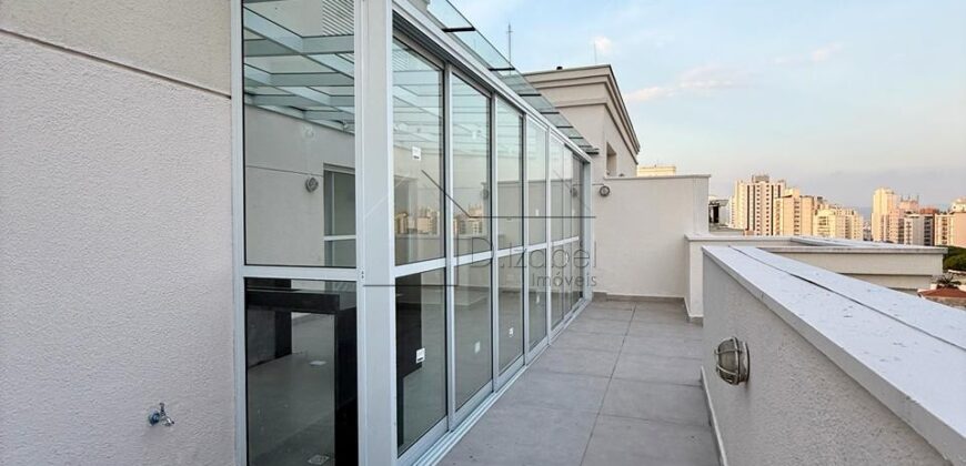 Cobertura duplex à venda com 122 m², totalmente reformada e nunca habitada, na Vila Ipojuca.