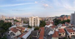 Cobertura duplex à venda com 122 m², totalmente reformada e nunca habitada, na Vila Ipojuca.