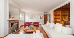 Cobertura duplex à venda com 578 m² úteis e 5 dormitórios no Cerqueira César, com vista permanente para o Clube Paulistano e o Jardim Europa.