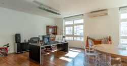 Apartamento à venda com 239 metros  3 suítes no Jardim Paulista.