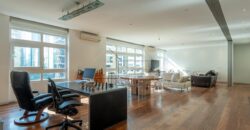 Apartamento à venda com 239 metros  3 suítes no Jardim Paulista.