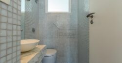 Apartamento à venda com 239 metros  3 suítes no Jardim Paulista.