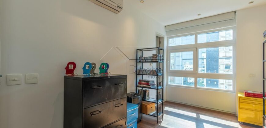 Apartamento à venda com 239 metros  3 suítes no Jardim Paulista.