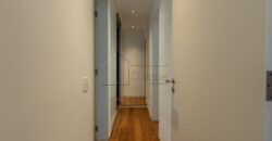 Apartamento à venda com 239 metros  3 suítes no Jardim Paulista.