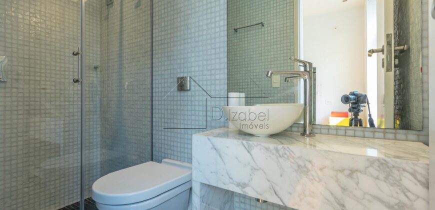 Apartamento à venda com 239 metros  3 suítes no Jardim Paulista.