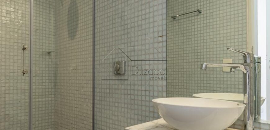 Apartamento à venda com 239 metros  3 suítes no Jardim Paulista.