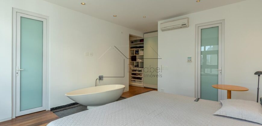 Apartamento à venda com 239 metros  3 suítes no Jardim Paulista.