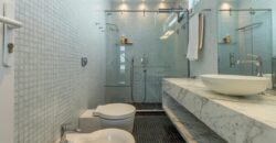 Apartamento à venda com 239 metros  3 suítes no Jardim Paulista.