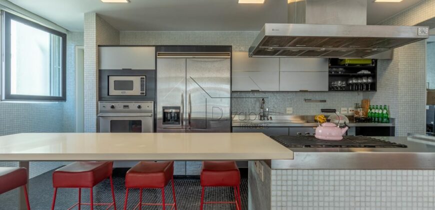 Apartamento à venda com 239 metros  3 suítes no Jardim Paulista.