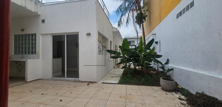Casa para locação ao lado do Beco do Batman, na Vila Madalena.