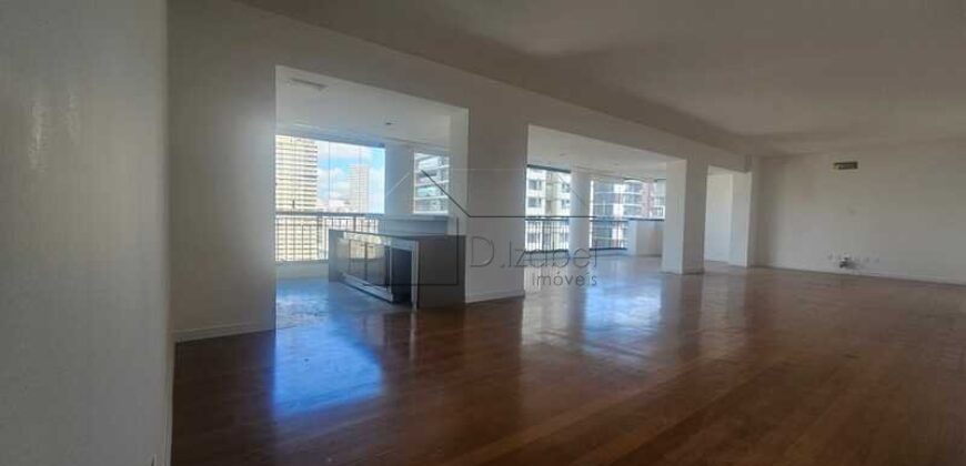 Apartamento à venda com 215 m² e 3 quartos todos suítes no Sumaré.