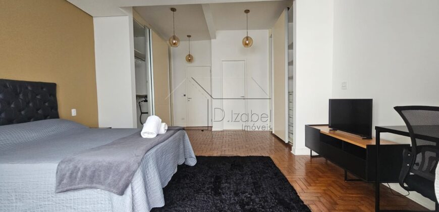 Casa à venda, recém-formada  com 314m² de área construída no charmoso bairro Jardim das Bandeiras, em uma localização privilegiada próxima à Vila Madalena.
