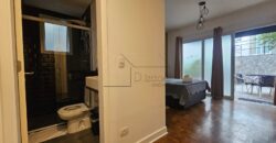 Casa à venda, recém-formada  com 314m² de área construída no charmoso bairro Jardim das Bandeiras, em uma localização privilegiada próxima à Vila Madalena.