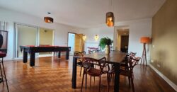 Casa à venda, recém-formada  com 314m² de área construída no charmoso bairro Jardim das Bandeiras, em uma localização privilegiada próxima à Vila Madalena.