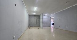 Casa comercial para venda e locação no Jardim Marajoara, com 100m² de área construída em um terreno de 160m²