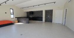 Casa à venda com 4 suítes em rua fechada no Alto de Pinheiros – 500 m², piscina, espaço gourmet e segurança 24 horas