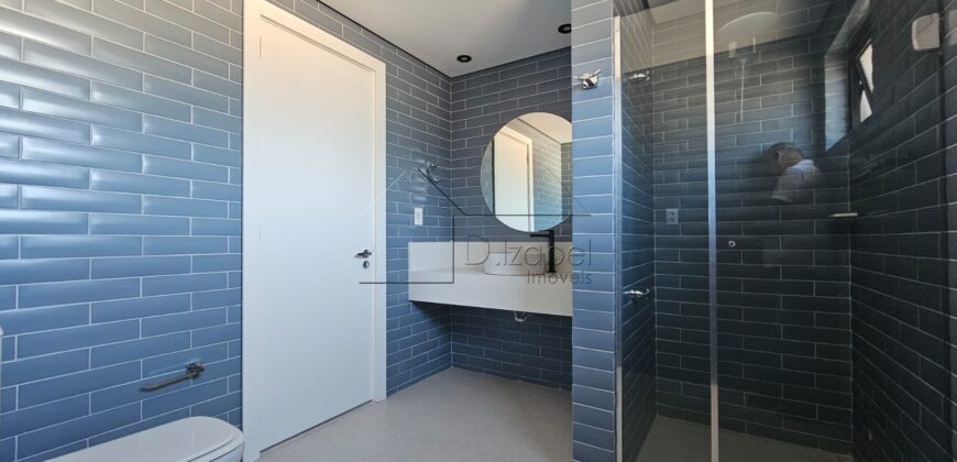 Casa à venda com 4 suítes em rua fechada no Alto de Pinheiros – 500 m², piscina, espaço gourmet e segurança 24 horas