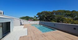 Casa à venda com 4 suítes em rua fechada no Alto de Pinheiros – 500 m², piscina, espaço gourmet e segurança 24 horas