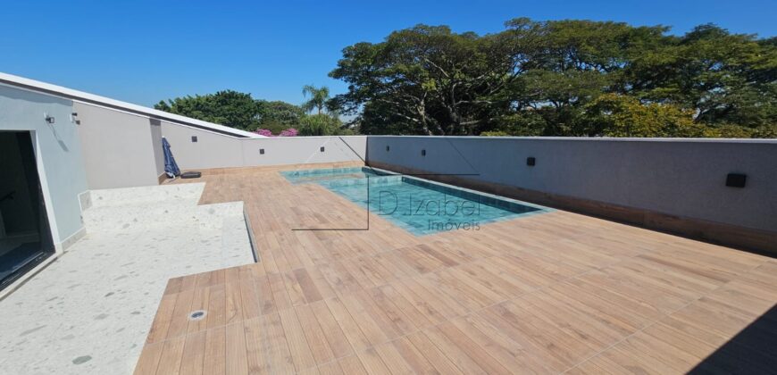 Casa à venda com 4 suítes em rua fechada no Alto de Pinheiros – 500 m², piscina, espaço gourmet e segurança 24 horas
