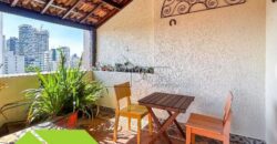 Cobertura à Venda na Vila Madalena São Paulo  com 300 metros, 4 Suítes, 4 Vagas e Terraço com Churrasqueira