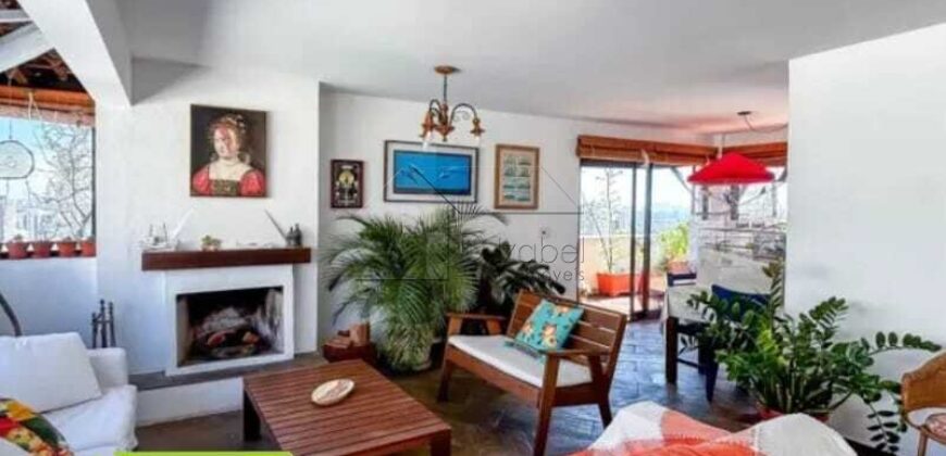 Cobertura à Venda na Vila Madalena São Paulo  com 300 metros, 4 Suítes, 4 Vagas e Terraço com Churrasqueira